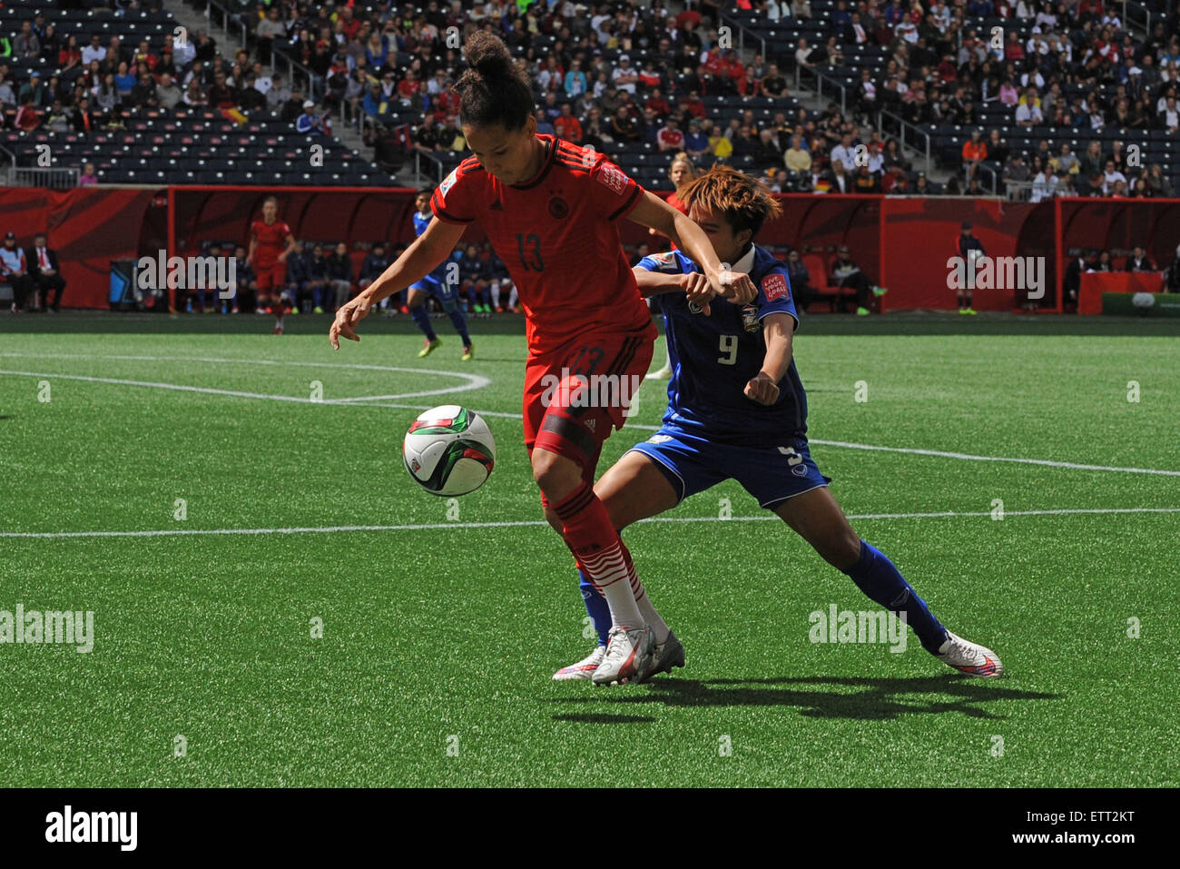 Winnipeg, Kanada. 15. Juni 2015. FIFA Frauen WM Gruppe B. Spiel zwischen Thailand Vs Deutschland Nationalmannschaften in Winnipeg Stadion Winnipeg (CAN) 15. Juni 2015 Credit: Anatoliy Tscherkasow/Alamy Live News Stockfoto