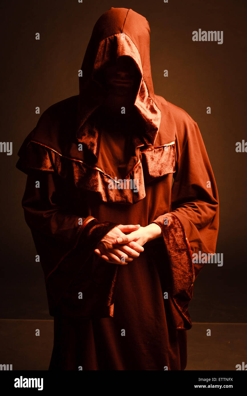 geheimnisvolle katholischen Mönch. Stockfoto