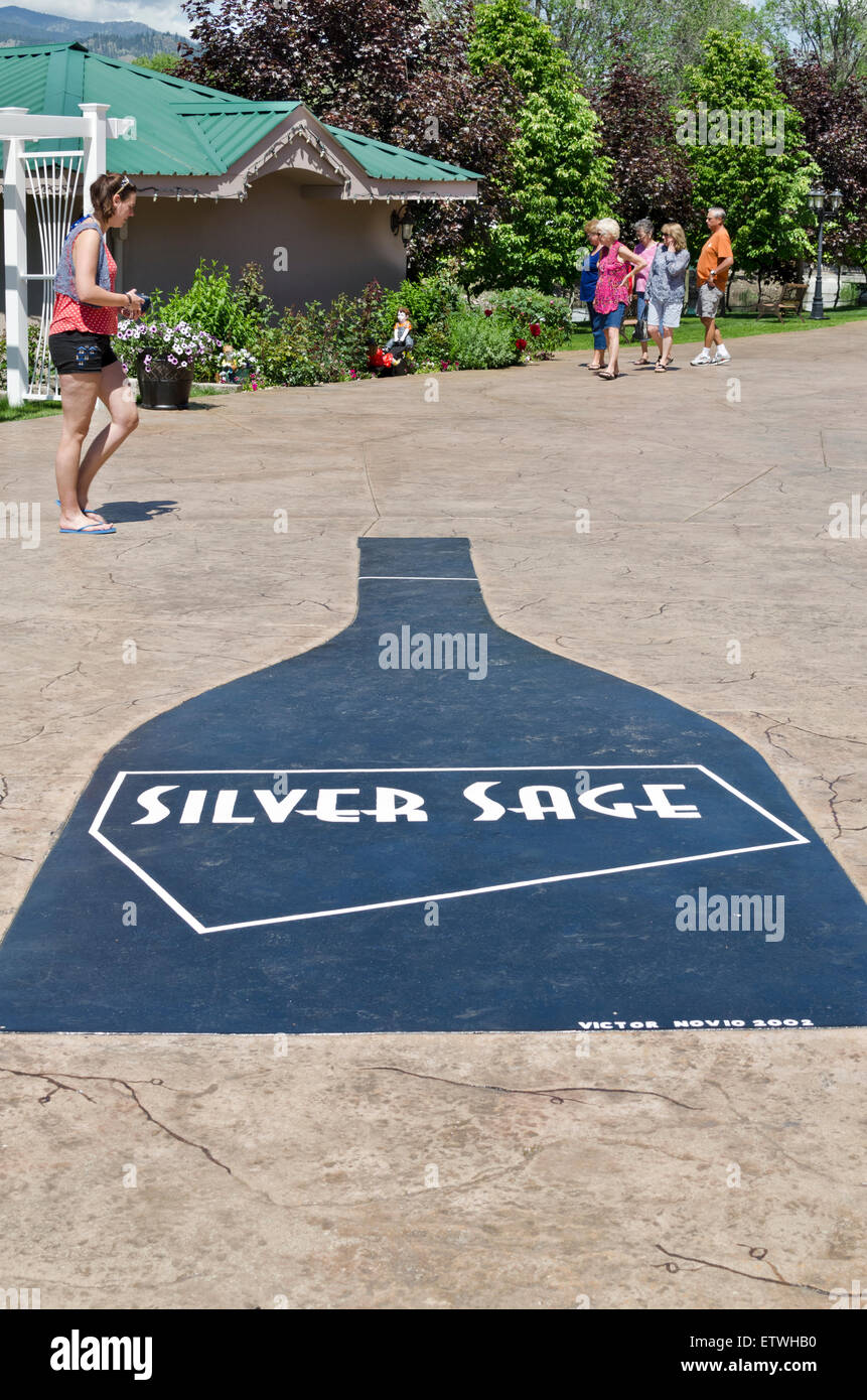 Zeichen und Logos für Silber-Salbei-Weingut vor ihre Weinprobe Gebäude in Oliver, BC, Kanada.  Im südlichen Okanagan. Stockfoto