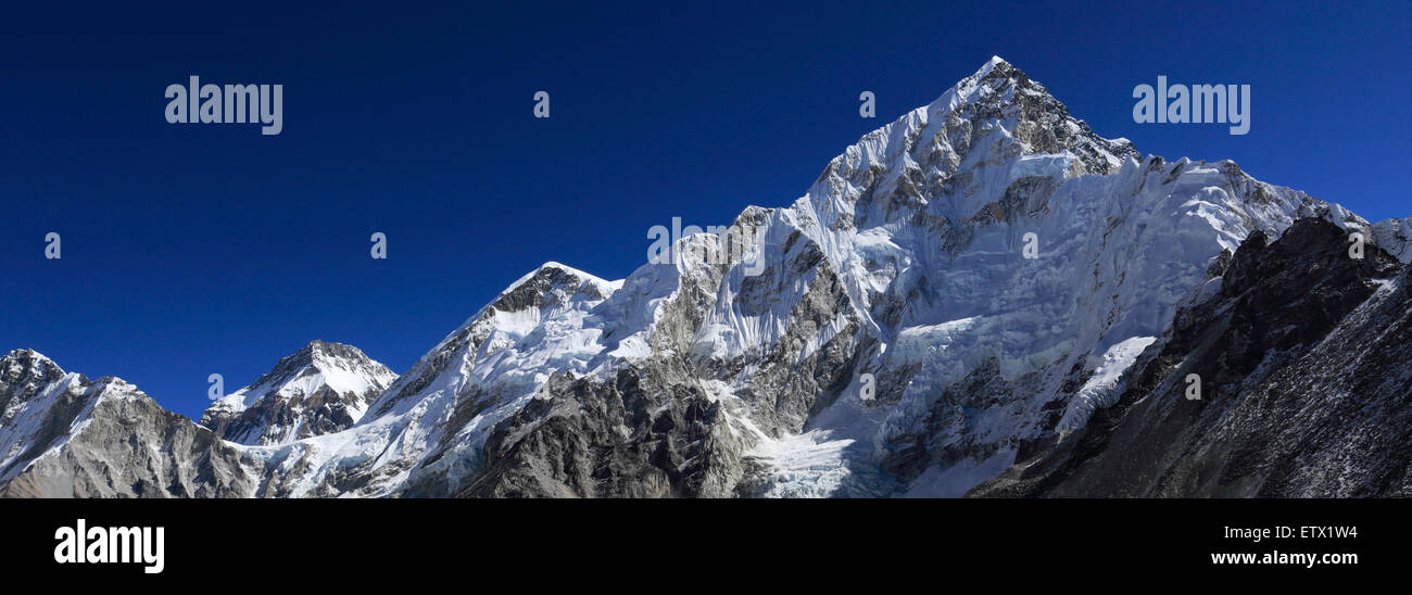 Gipfel des Nuptse Berg (7864 M), Everest base camp Trek, Sagarmatha Nationalpark, UNESCO-Weltkulturerbe, Solu-Khumbu Stockfoto