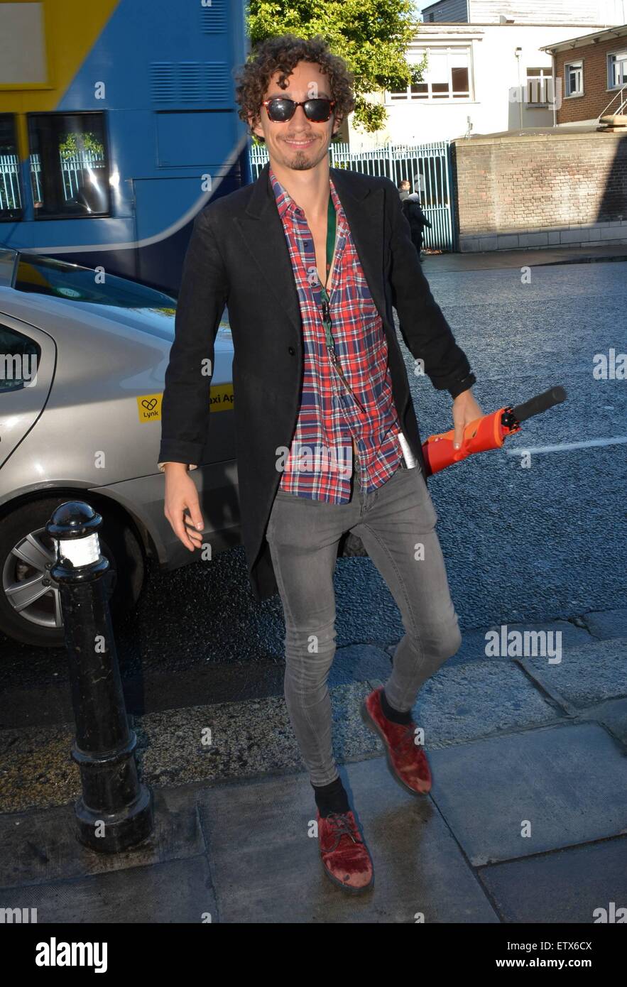 Poldark Sterne Aidan Turner & Verlobte Sarah Greene besuchen eine Podiumsdiskussion zum Thema Schauspiel an der Lehrer-Club an der Parnell Street im Rahmen des Jameson Dublin International Film Festival neben anderen irischen Schauspieler Robert Sheehan, Dublin, Irland - 24.03.15.  Mit: Robert Sheehan Where: Dublin, Irland bei: 24. März 2015 Stockfoto