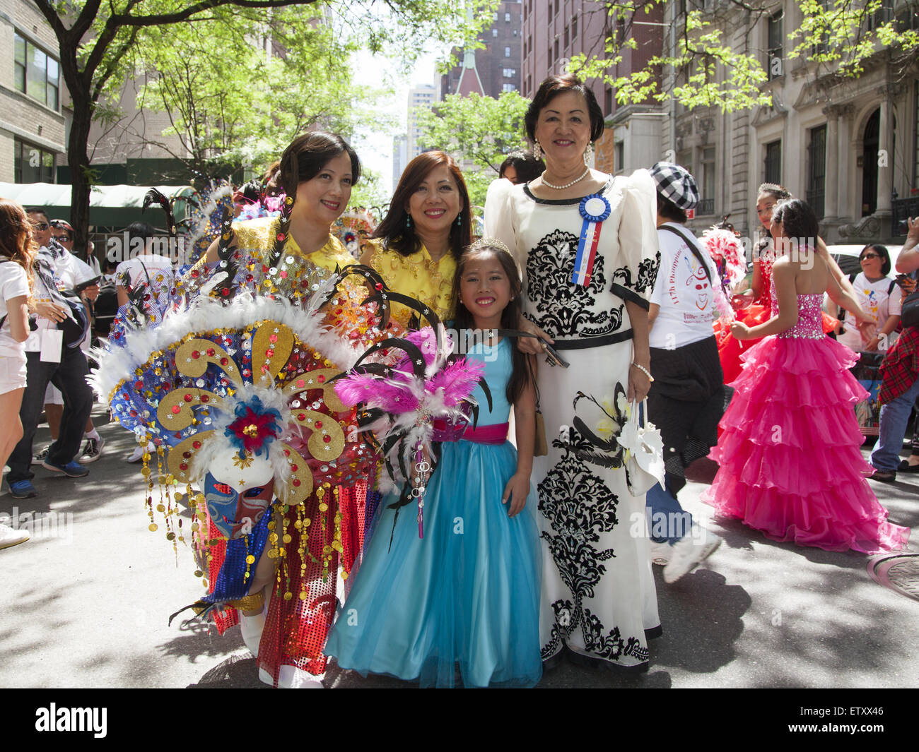 Teilnehmer in der philippinischen Unabhängigkeitstag Parade in Manhattan, New York City. Stockfoto