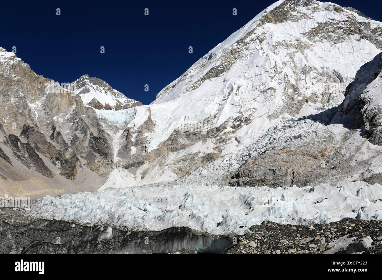 Der Khumbu-Gletscher, Everest base camp Trek, UNESCO-Weltkulturerbe, Sagarmatha Nationalpark, Solu Khumbu Bezirk Khumbu Stockfoto