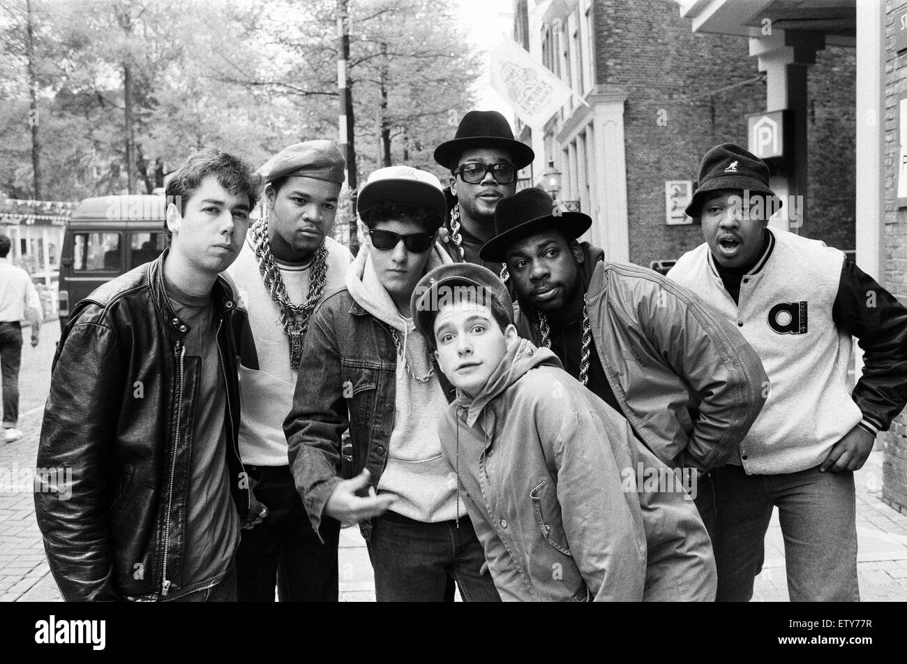 Die Beastie Boys in Amsterdam mit Mitgliedern von RunDMC. 22. Mai 1987