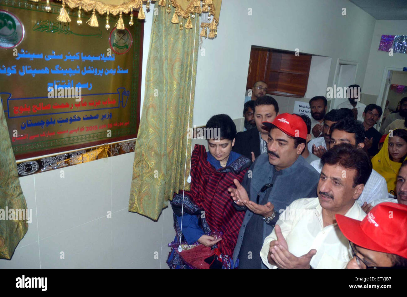 Gesundheit Provinzminister, Mir Sauleh Baloch Eröffnung Thalassämie Zentrum am Civil Hospital von Quetta auf Dienstag, 16. Juni 2015. Stockfoto