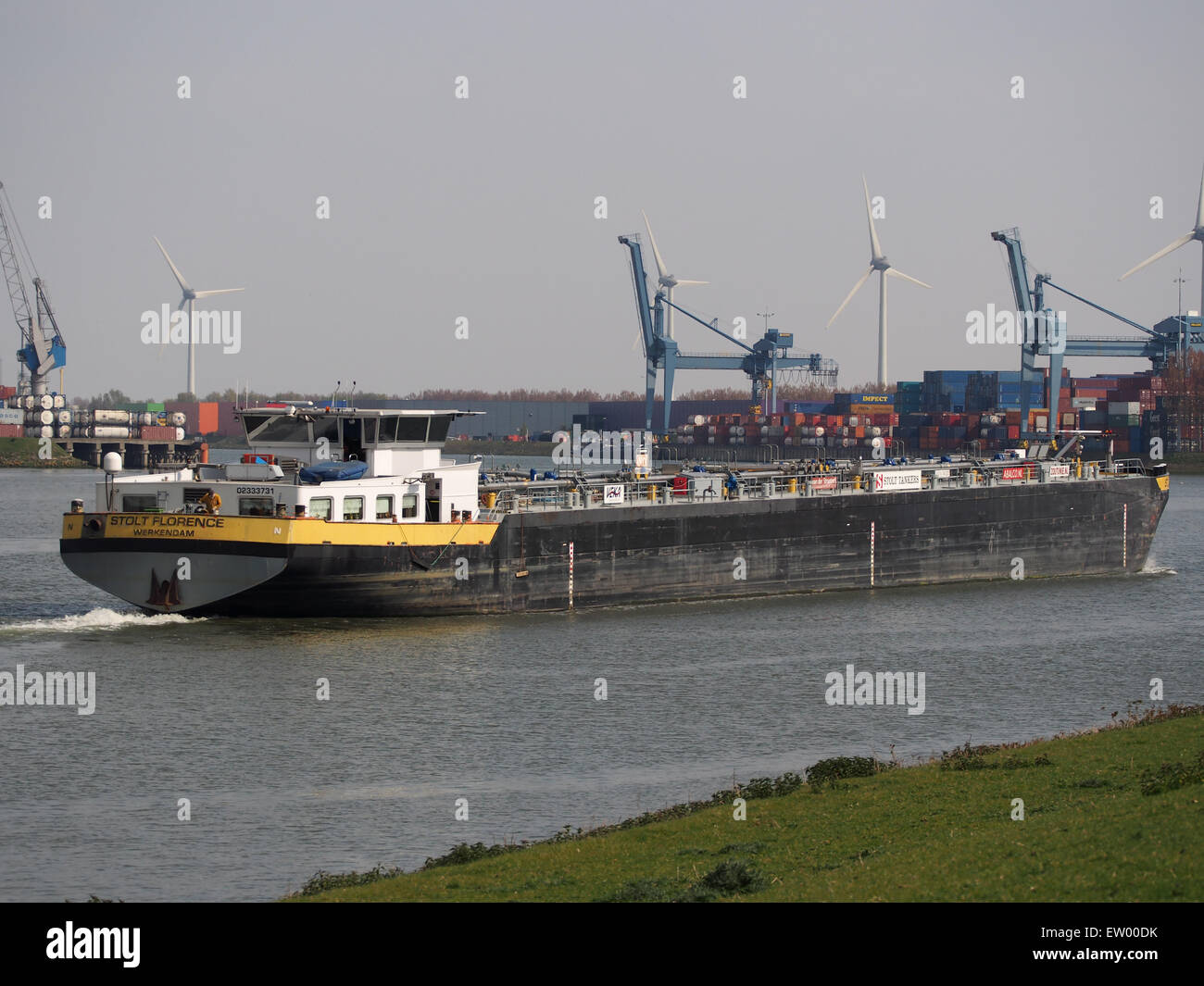 Stolt Florenz - ENI 02333731, Hartelkanaal, Hafen von Rotterdam, pic3 Stockfoto