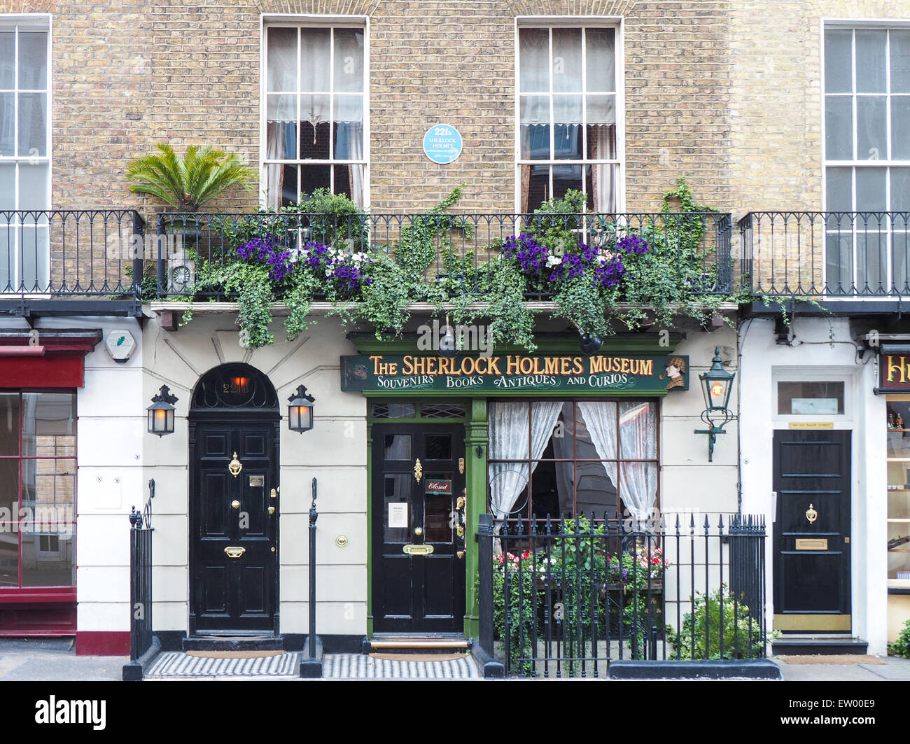 London, UK - 10. Juni 2015 - Fassade des Sherlock Holmes-Haus und Museum in der Baker Street 221 b. Stockfoto