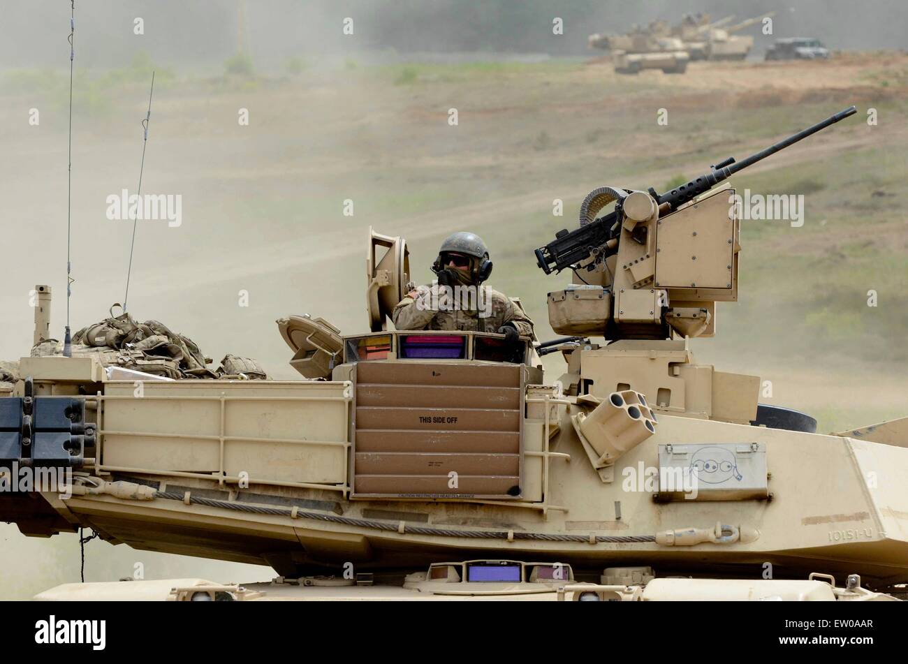 US Army Armor Einheiten mit der 3. Infanterie-Division mit ihren M1A2 Abrams Kampfpanzer während des Trainings Betrieb Atlantic lösen 16. Juni 2015 in Tapa Estland. Stockfoto