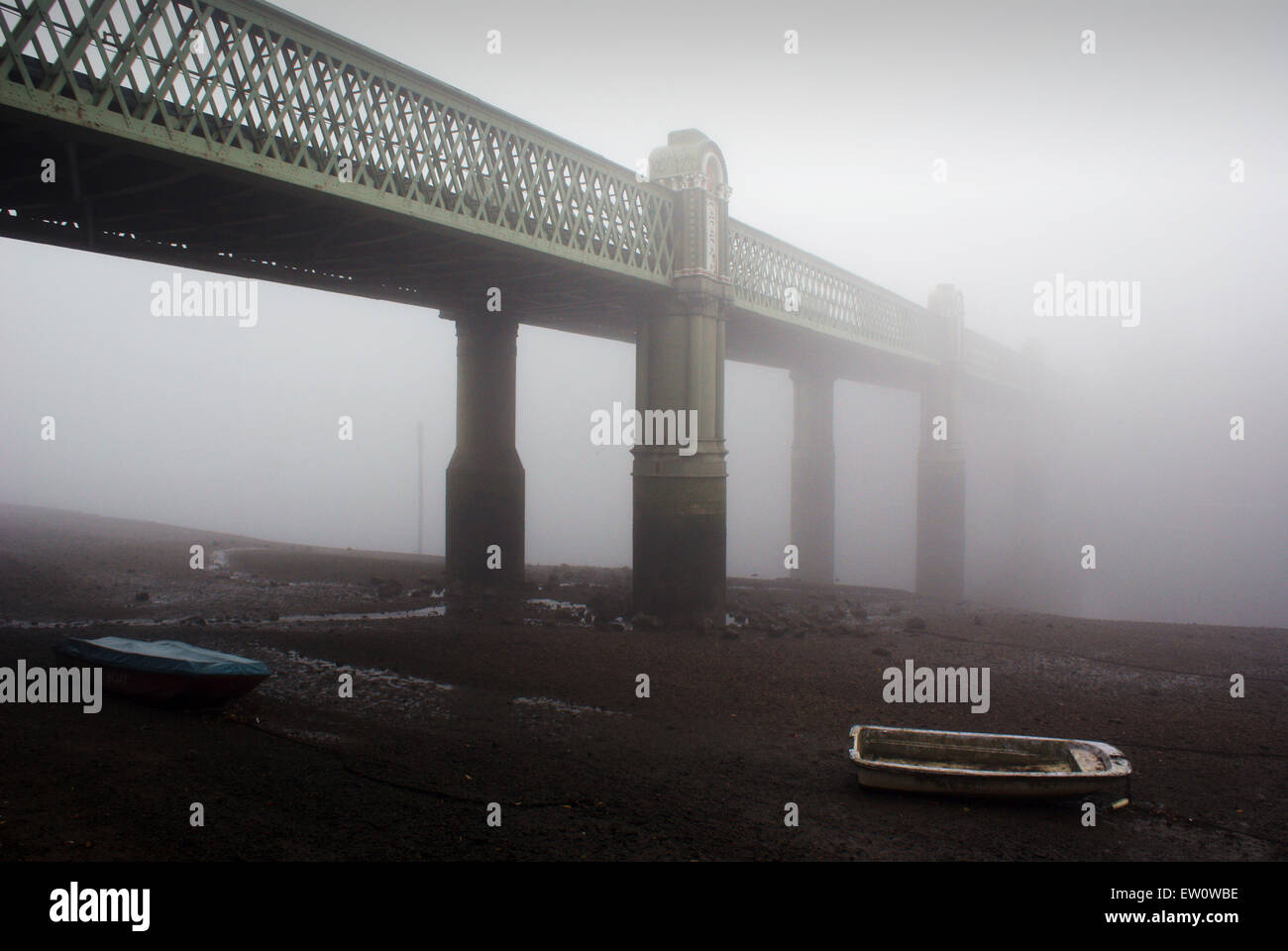 Brücke nach nirgendwo Stockfoto