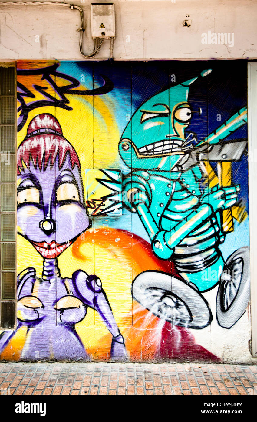 Wandbild auf einer Wand in einer der Seitenstraßen von Zaragoza Stockfoto