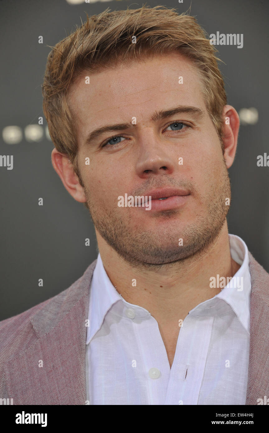 LOS ANGELES, CA - 15. Juni 2011: Trevor Donovan bei der Weltpremiere von "Green Lantern" in Grauman Chinese Theatre in Hollywood. Stockfoto