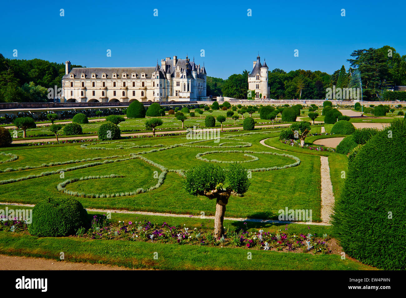 Frankreich, Indre-et-Loire, Schloss Chenonceau und den Fluss Cher Stockfoto