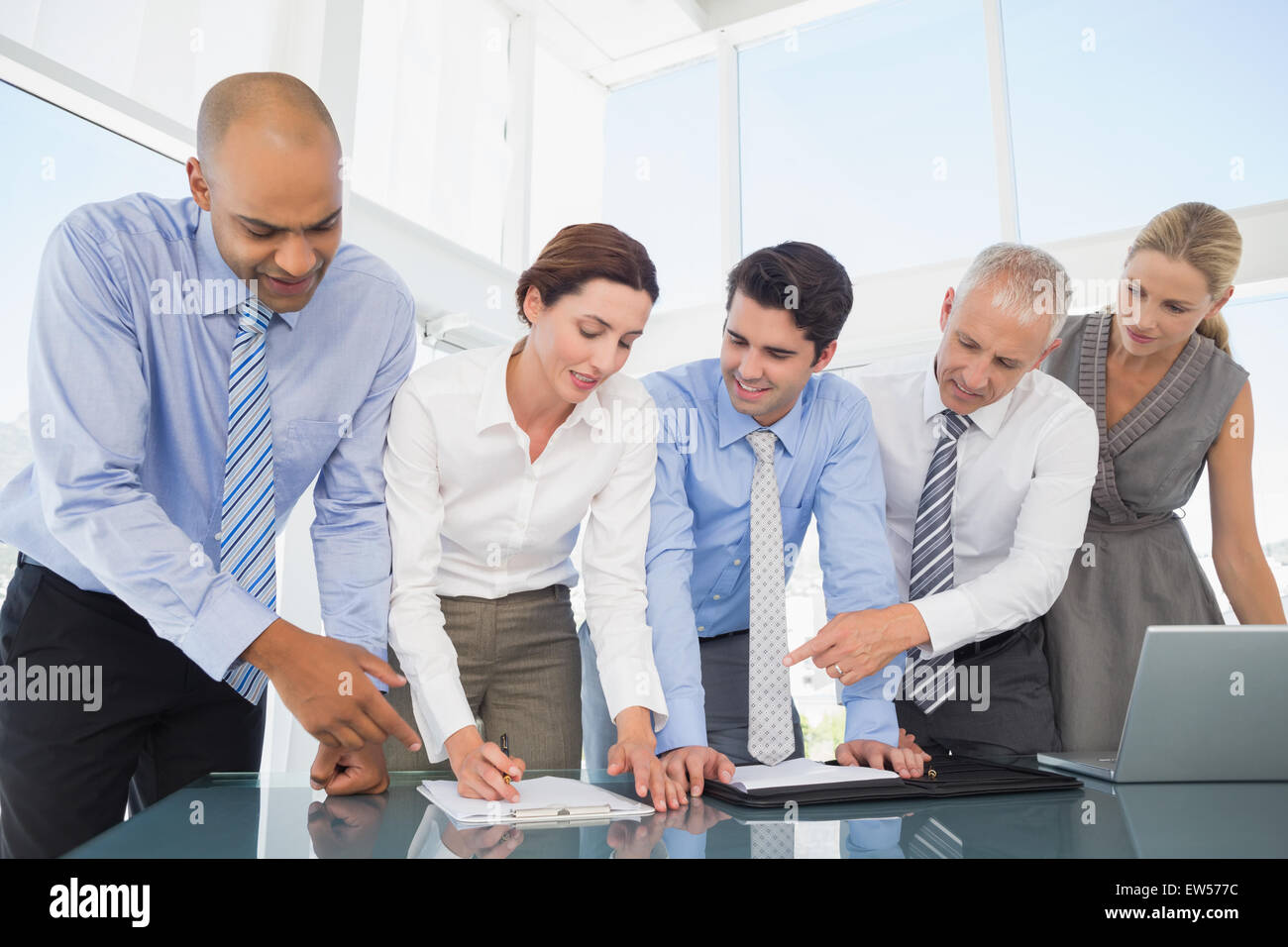 Business-Team während der Sitzung Stockfoto