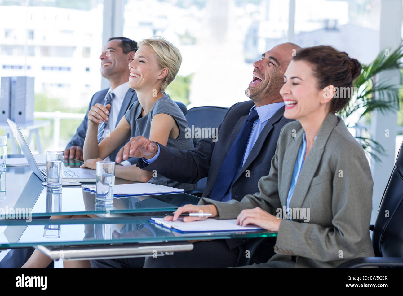 Business-Team mit einem Treffen Stockfoto