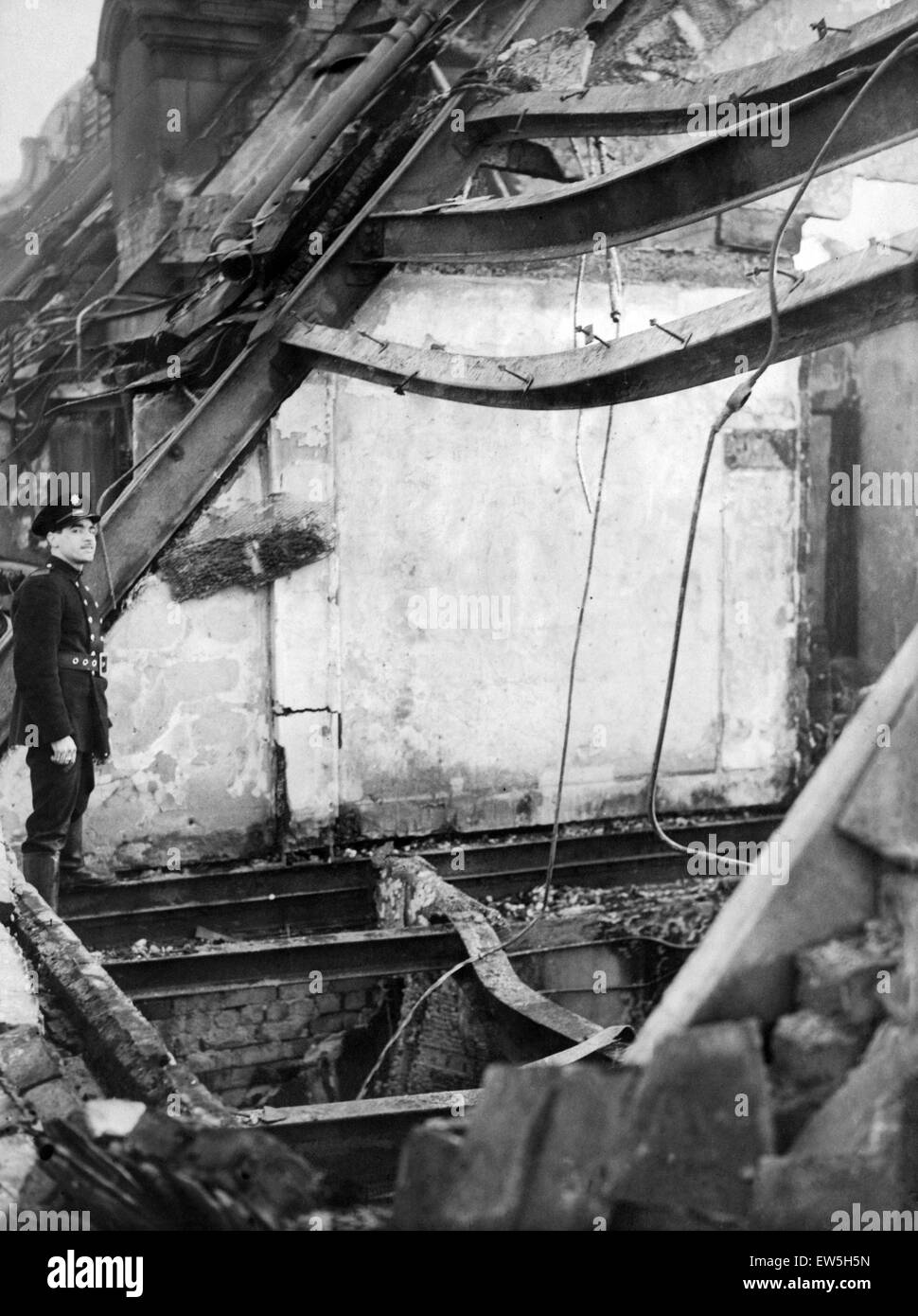 Top Geschichten des Altbaus White Star in Liverpool wurden bei einem Fliegerangriff bombardiert. 13. März 1941 Stockfoto
