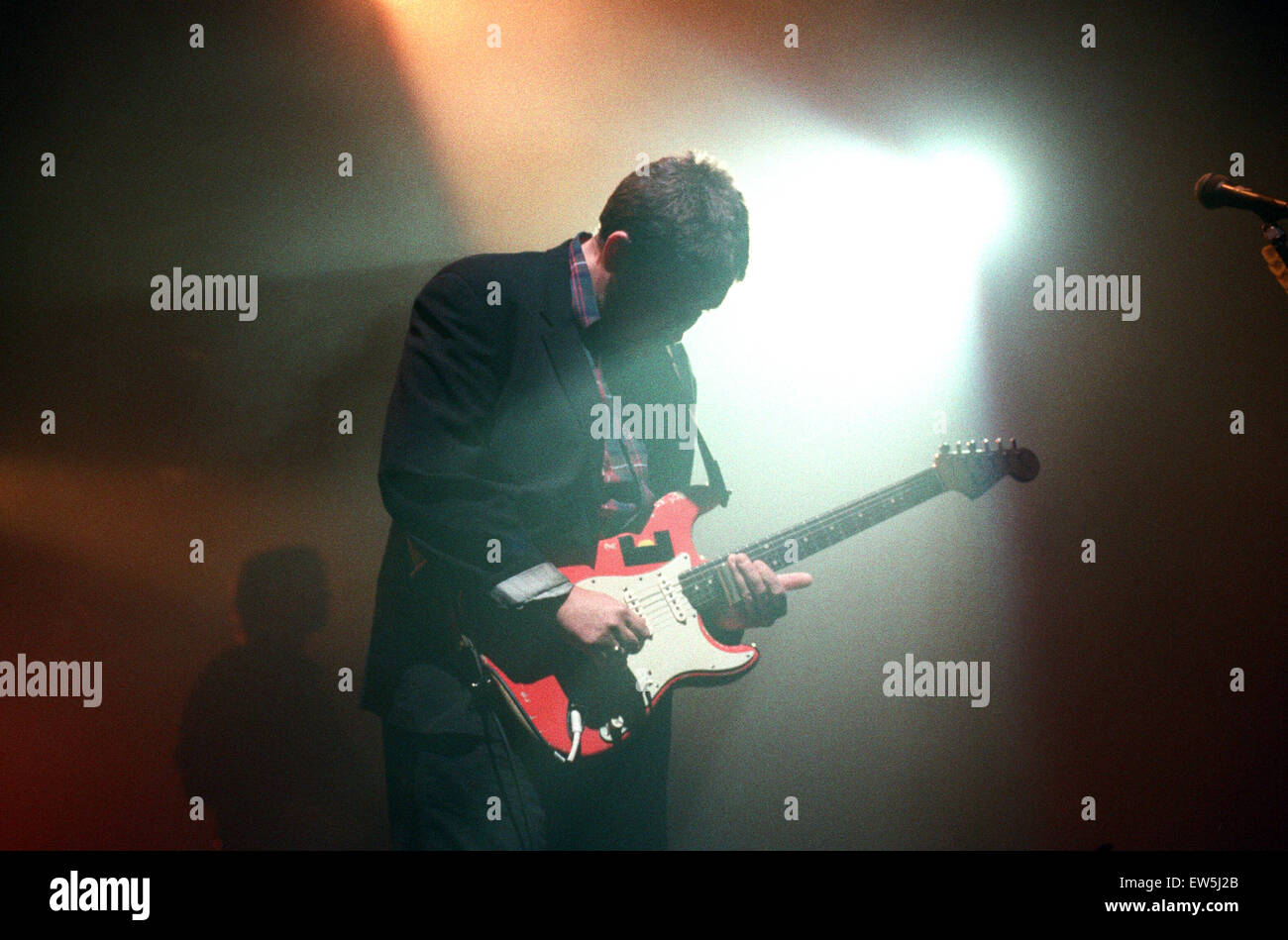 Chris Rea im Konzert in Birmingham NEC. 9. Dezember 1991. Stockfoto