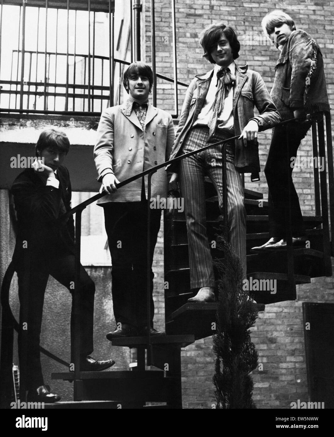 Die Yardbirds sind eine englische Rockband, die in der Mitte der 1960er Jahre, einschließlich "For Your Love", "Über unter seitwärts nach unten" und "Heart Full of Soul" eine Reihe von Hits hatte. Die Gruppe zeichnet sich nach dem Start der Karrieren von drei der berühmtesten Rockgitarrist Stockfoto