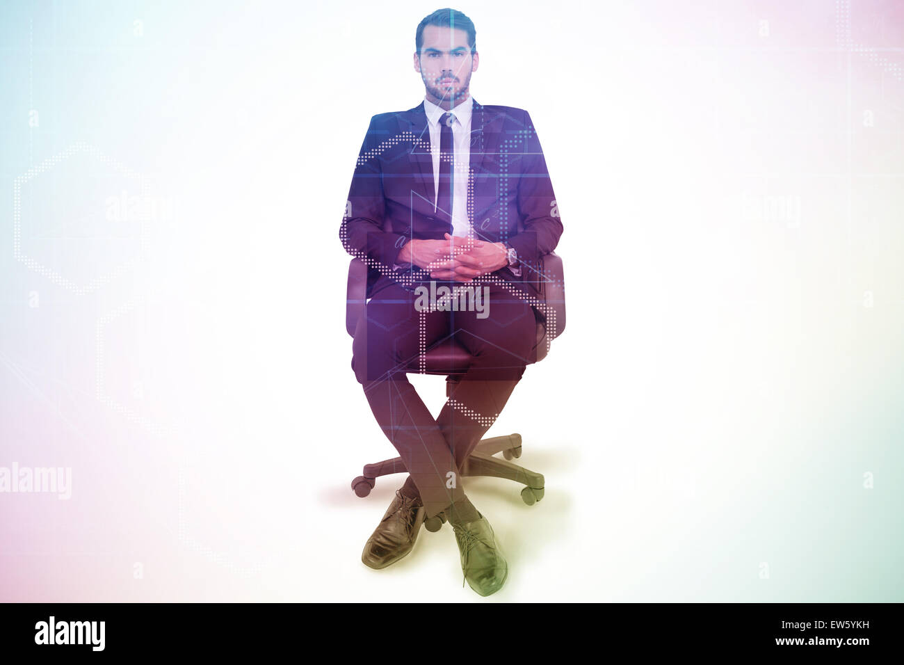 Zusammengesetztes Bild Heck Geschäftsmannes sitzen auf einem Bürostuhl Stockfoto