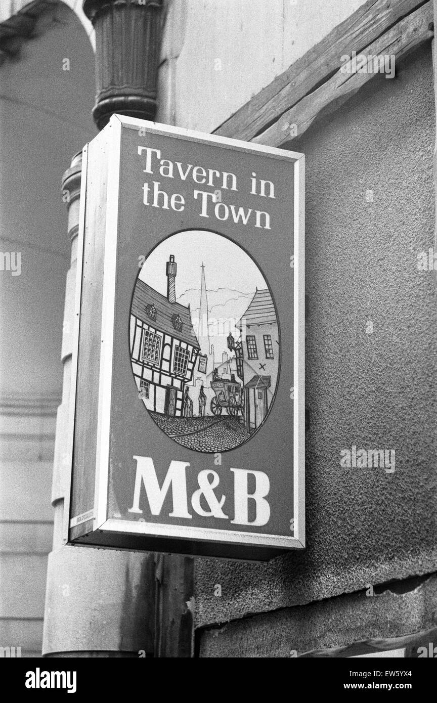 Die Bombenangriffe auf Birmingham Pub fand am Donnerstag, 21. November 1974 und der Provisional IRA zugeschrieben wurden. Die Geräte wurden in zwei zentralen Birmingham Kneipen: Mulberry Bush am Fuße der Rotunde und der Taverne in der Stadt, einen Keller Stockfoto