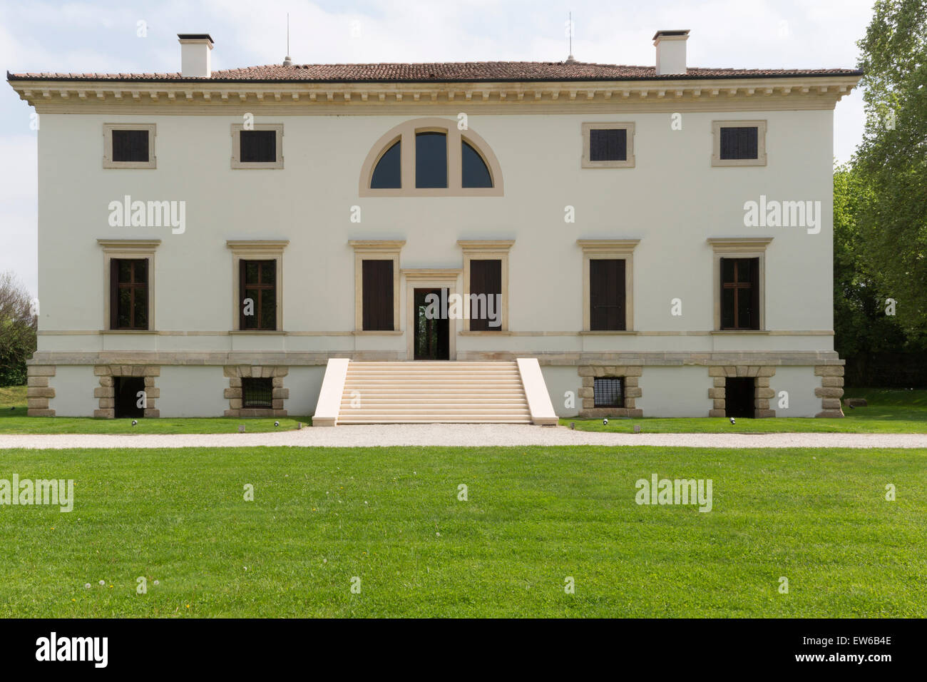 Die Villa Pisani Bonetti ist eine Patriziervilla, entworfen von Andrea Palladio, befindet sich in Bagnolo, einem Weiler in der Comune Lonigo in der Region Venetien in Italien. Stockfoto