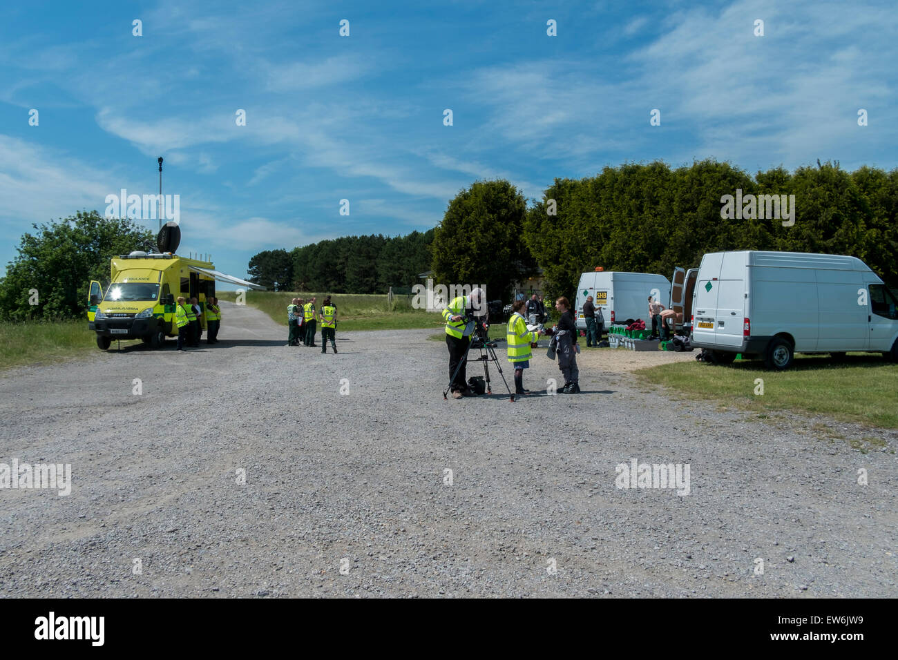 Salisbury Plain, UK. 18. Juni 2015. Krankenwagen-service große Übung am Tilshead auf Salisbury Plain Wiltshire Kredit: Paul Chambers/Alamy Live News Stockfoto