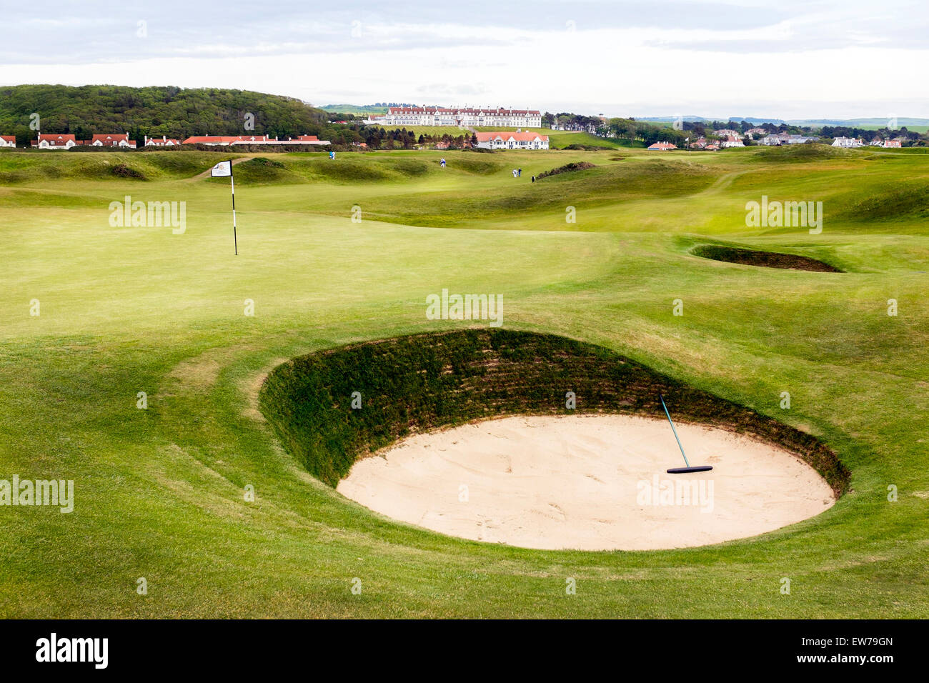 "Tappie Toorie", Par 3, 231 Hof 6. Fairway und grün, Ailsa Championship Golf Course on the Trump Turnberry Resort, Ayrshire, Stockfoto
