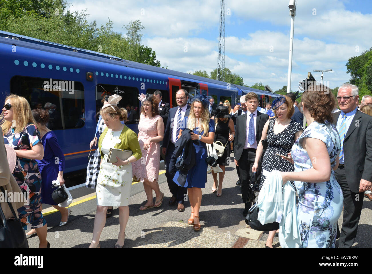 Ascot, Berkshire, UK. 19. Juni 2015. Die jährliche Royal Ascot-Rennen Credit: Matthew Chattle/Alamy Live News Stockfoto