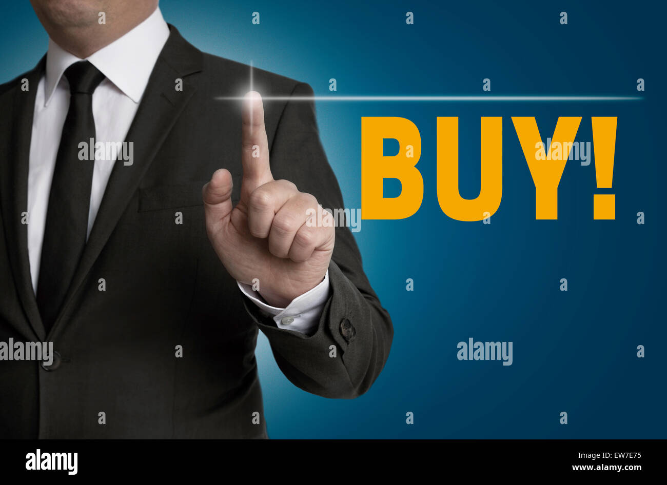 Kaufen Touchscreen wird betrieben von dem Geschäftsmann. Stockfoto