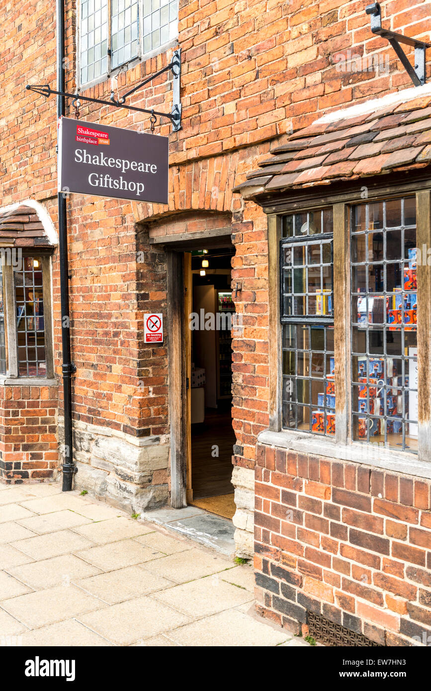 Souvenirladen Shakespeare in Stratford-upon-Avon, Haus des Dramatikers William Shakespeare Stockfoto