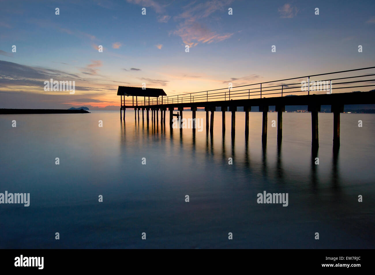 SG-Batu-Brücke bei Sonnenuntergang, Penang, Malaysia Stockfoto