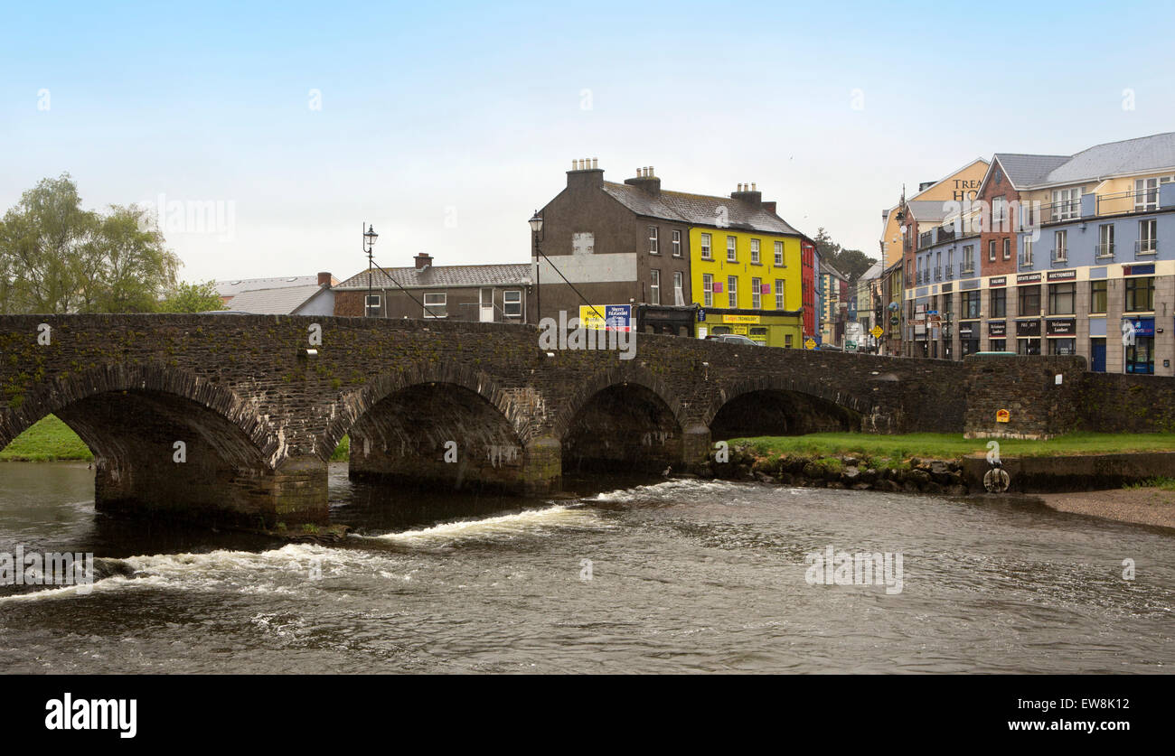 Irland, Co. Wexford, Enniscorthy, William Barker Brücke über Fluss Slaney Stockfoto