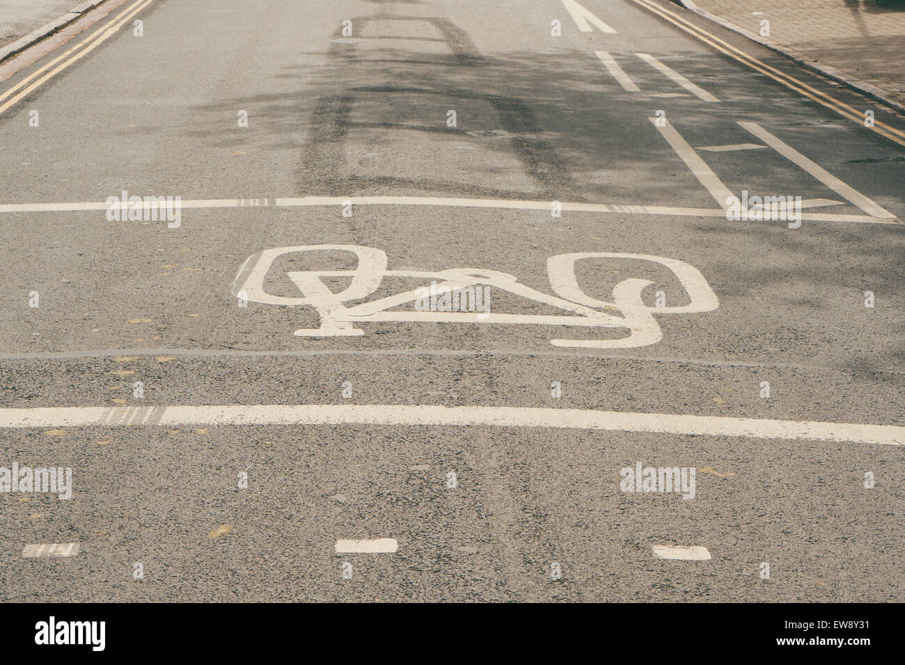 Fahrradweg Stop an der Ampel, UK Stockfoto