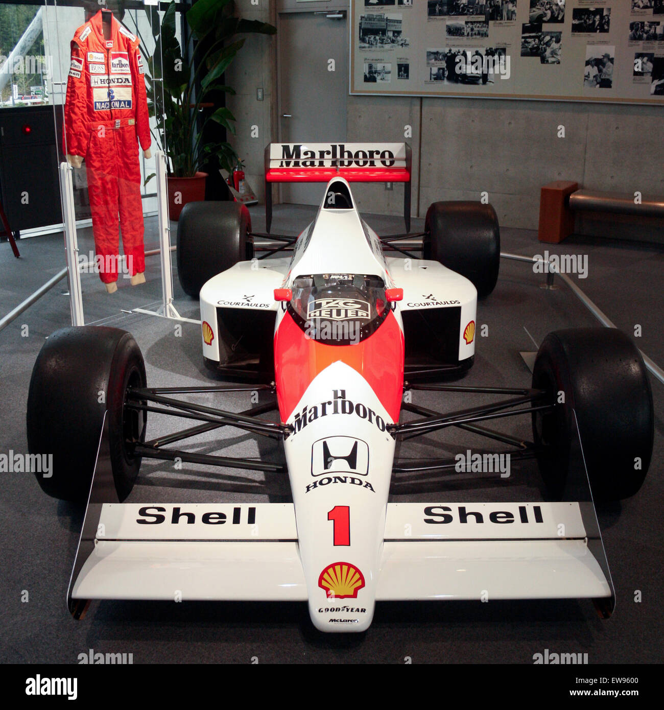Der McLaren MP4-5, der von Ayrton Senna gefahren wurde, wurde in der Honda Collection Hall ausgestellt, einem dominierenden Formel-1-Fahrzeug aus den späten 1980er Jahren Stockfoto