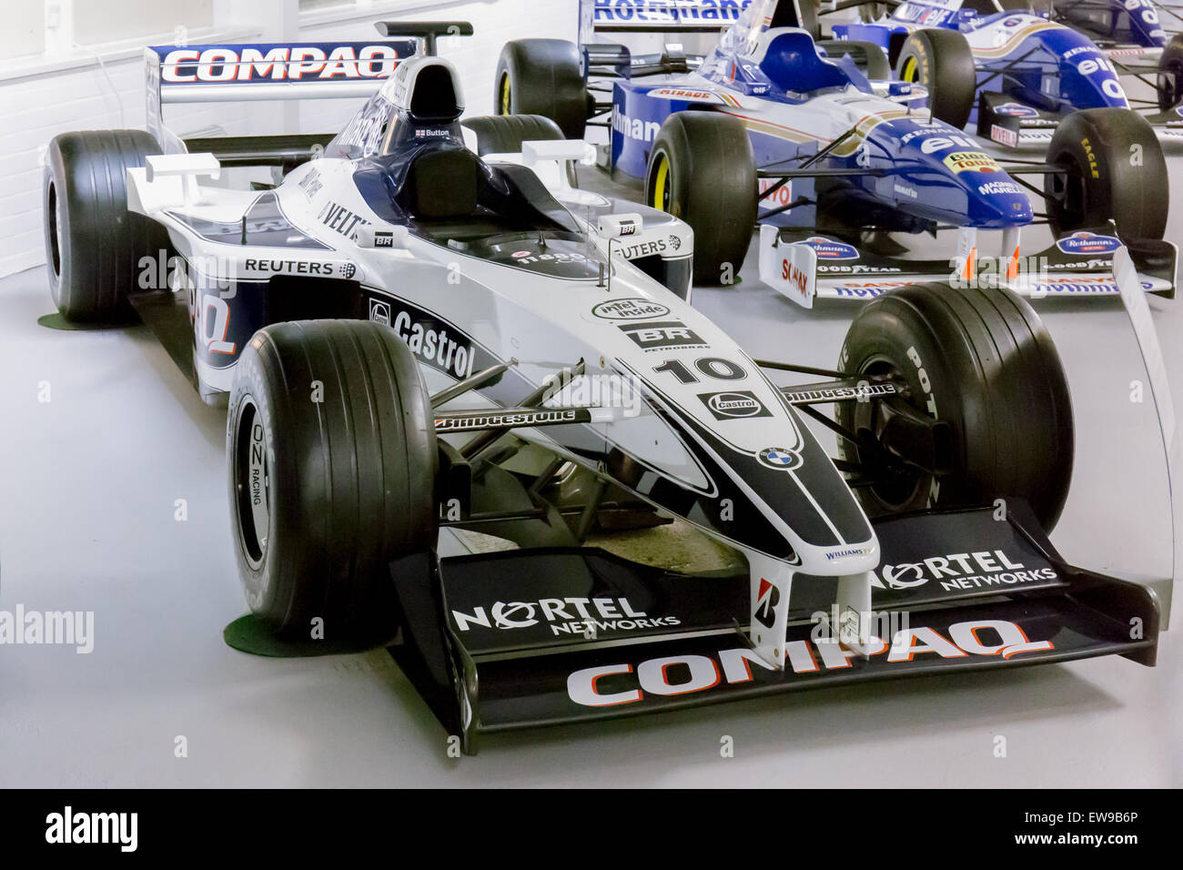 Williams FW22 vorne rechts Donington Grand Prix Collection Stockfoto