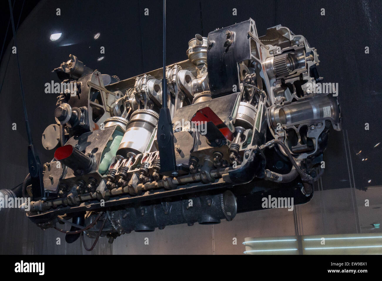 Daimler DB 600 Motor vorne rechts Mercedes-Benz Museum Stockfoto