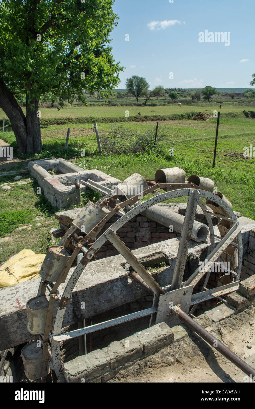 Alten Wasserrad Jehlum Pakistan Stockfoto