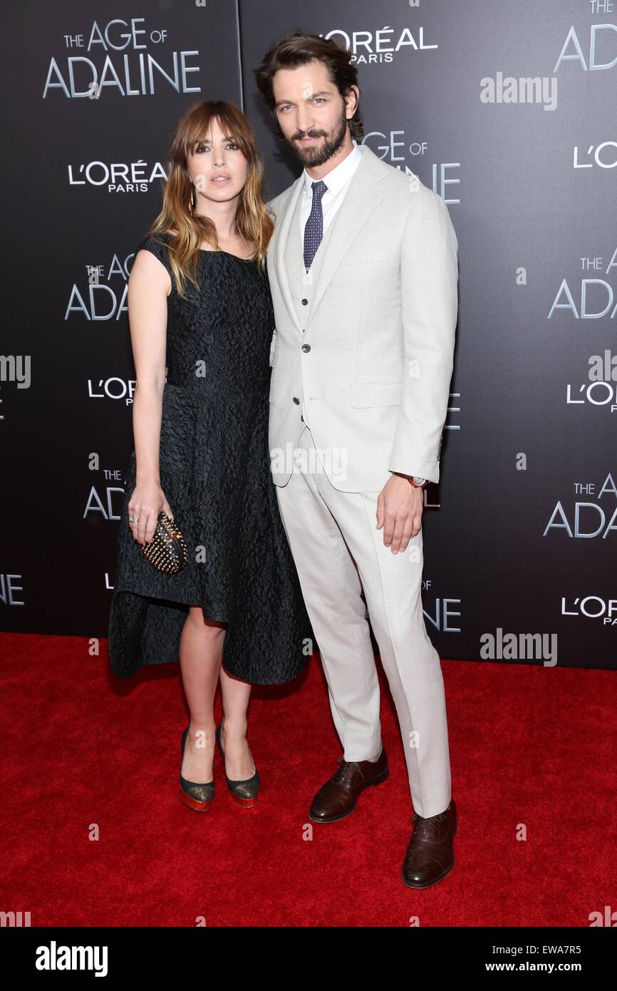 Das Alter des Adaline "Premiere bei AMC Loews Lincoln Square 13 Theater am 19. April 2015 in New York City.  Mitwirkende: Michiel Huisman, Tara Elders wo: New York, New York, Vereinigte Staaten von Amerika bei: 20. April 2015 Stockfoto