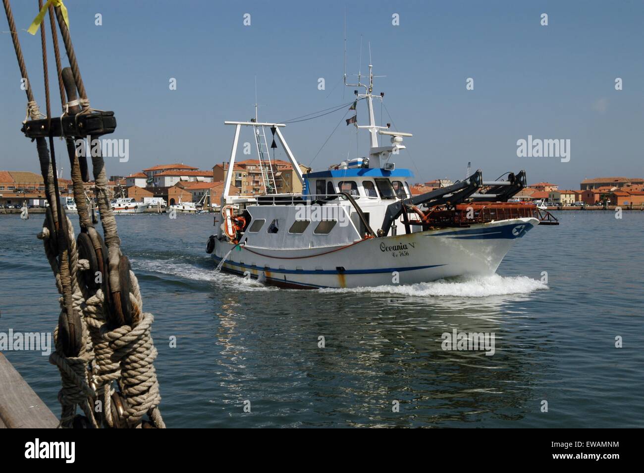 Angelboot/Fischerboot in Chioggia, Lagunenstadt südlich von Venedig (Italien) Stockfoto