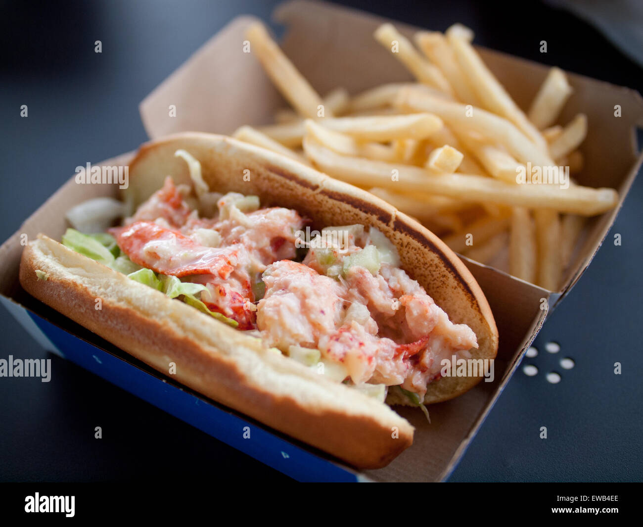 McDonald's McLobster Sandwich (McDonald's Lobster Roll). Stockfoto