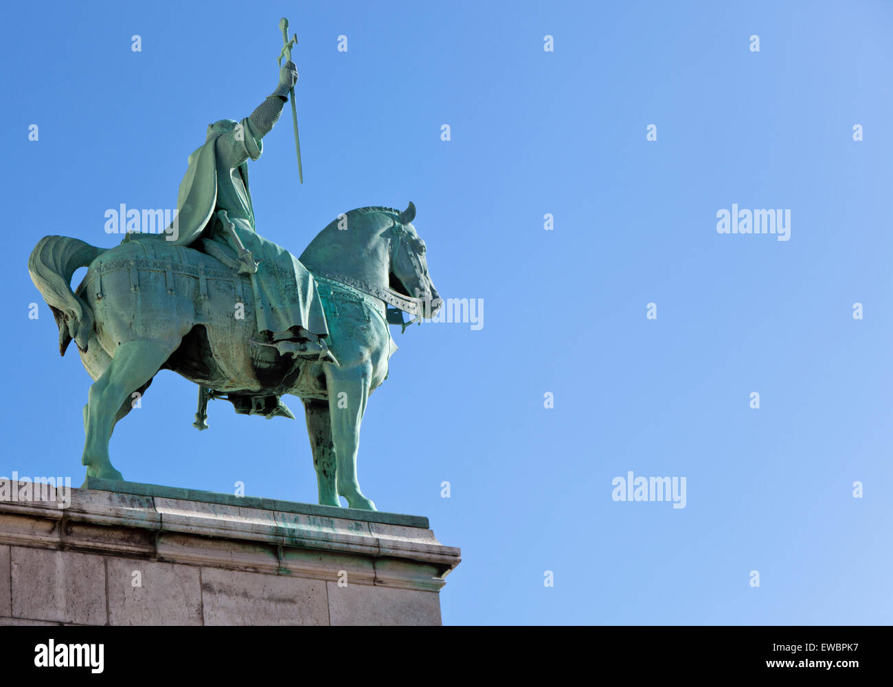 Equestrian Statue von König Saint Louis IX die Basilika des Heiligen Herzen von Paris, La Basilique du Sacré-Cœur de Montmartre Stockfoto