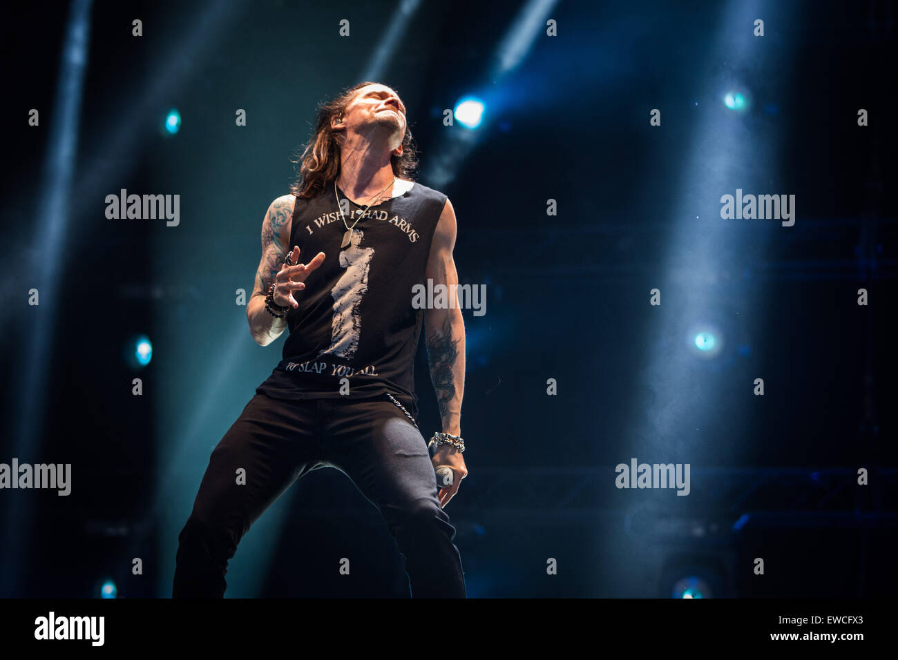 Slash ft. Myles Kennedy und die Verschwörer Höchstleistungen live Pinkpop Festival 2015 in Niederlande © Roberto Finizio Stockfoto