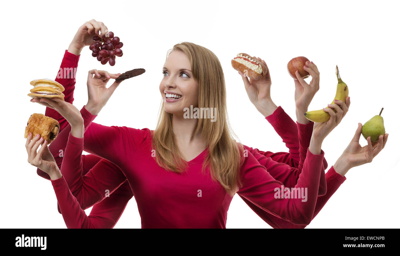 Frau mit acht Armen, Obst und Kuchen in jeder Hand hält Stockfoto