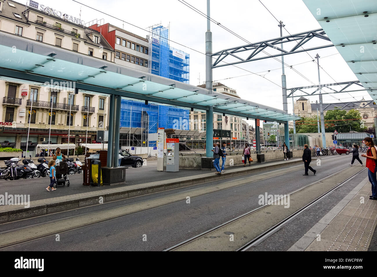 Zug und Tram Station Genf Stockfoto