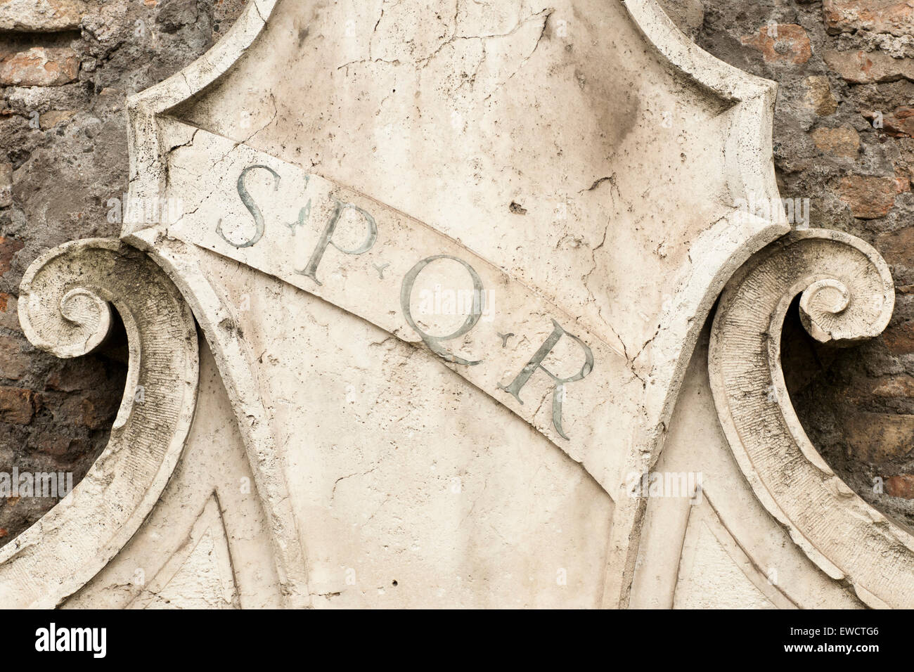 Römische Symbol SPQR Stockfoto