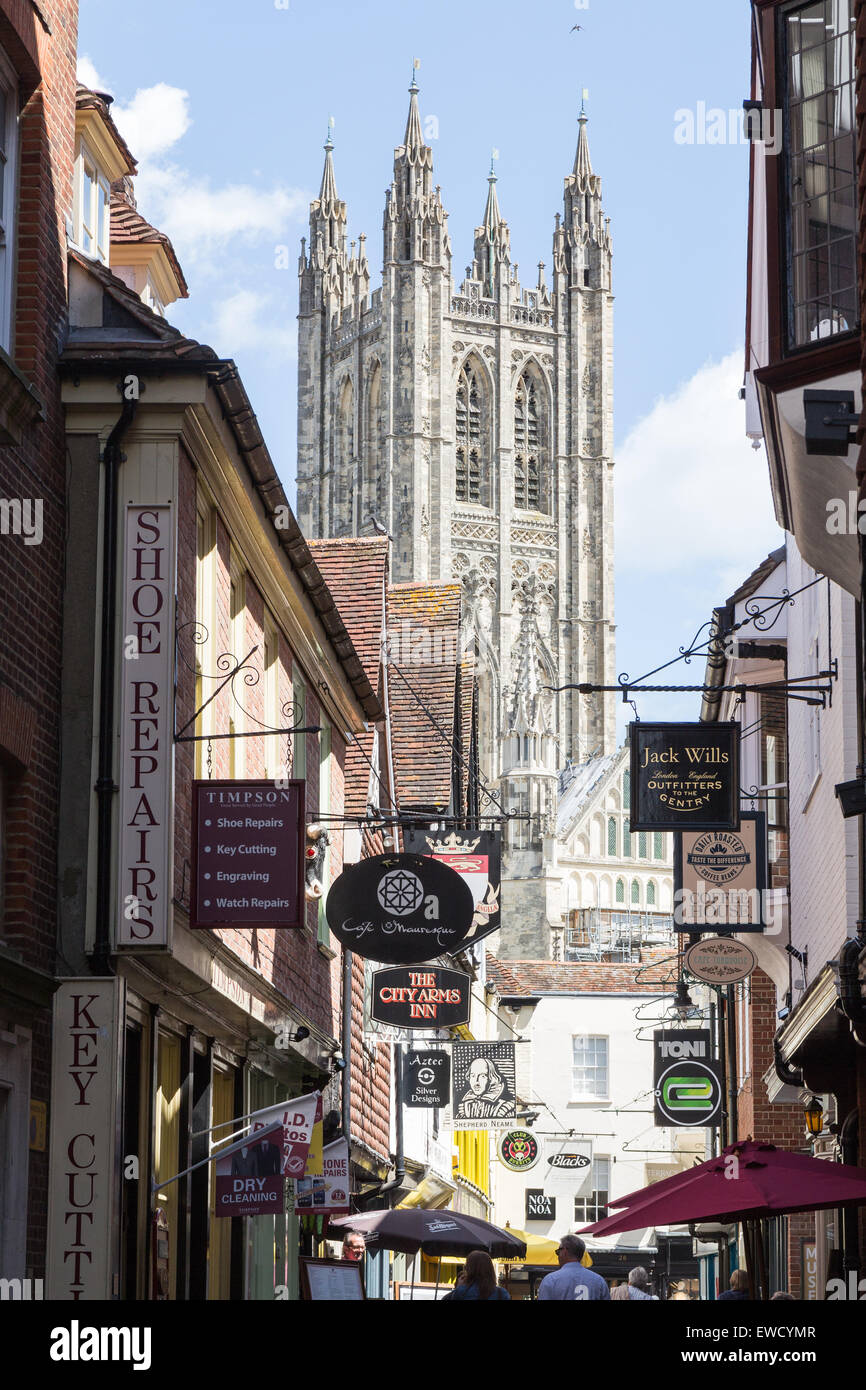 Canterbury Kathedrale und Straße Zeichen, Kent Stockfoto