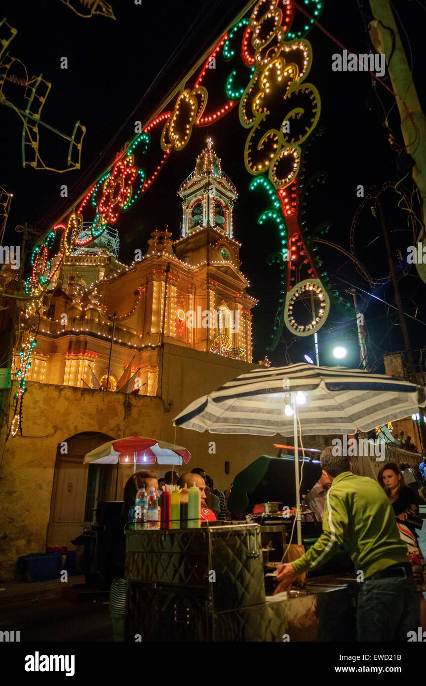 Religiöses Fest in Fontana Dorf Gozo Malta Stockfoto