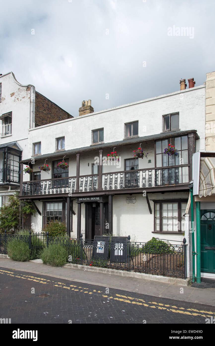 Dickens House in Broadstairs, Kent, Großbritannien.  Beherbergt heute ein Dickens Museum. Stockfoto