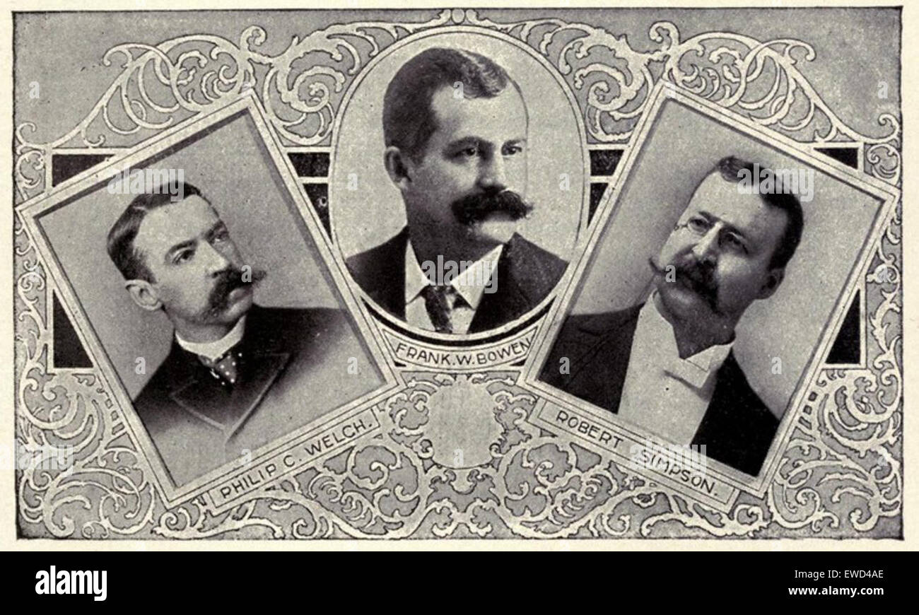 Eine Fotografie aus dem Jahr 1902, auf der McLaurin neben P.C. Welch, F.W. Bowen und R. Simpson zu sehen ist. Das Bild spiegelt die historische Bedeutung dieser Individuen wider und fängt einen Moment aus dem frühen 20. Jahrhundert ein. Stockfoto