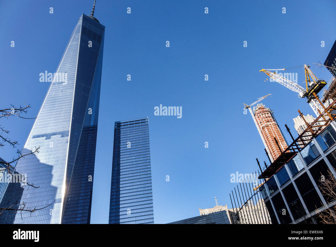 New York City, NY NYC, Nordosten, Manhattan, Lower, Finanzviertel, One World Trade Center, Zentrum, Hochhaus, Wolkenkratzer, Gebäude, 30 Park Place Residenz Stockfoto