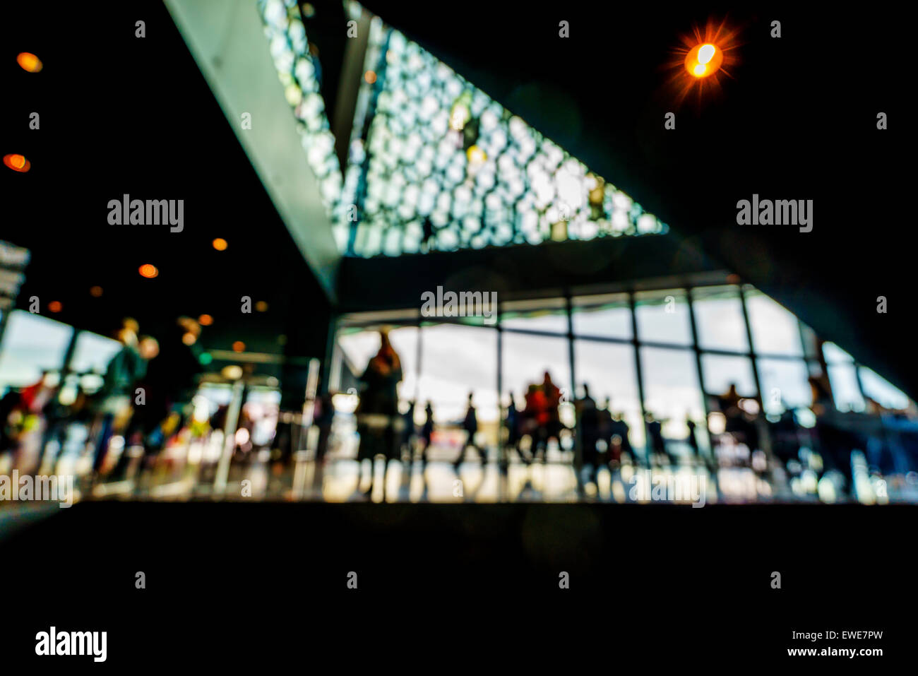 Innere des Harpa Konzerthaus und Konferenzzentrum in Reykjavik, Island Stockfoto